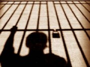 الاحتلال يُصدر ويُجدد أوامر "الإداري" بحق 93 معتقلًا