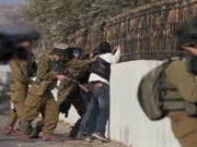 قوات الاحتلال تحتجز عددا من المواطنين في حوسان غرب بيت لحم