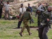 اعتداء مستوطنين على منازل المواطنين في بيتا جنوب نابلس