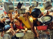 68 مركزا غذائيا وتكية استهدفها الاحتلال منذ بدء الحرب