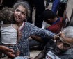 مصابون جراء قصف الاحتلال منطقة التعابين في بلدة الزوايدة وسط قطاع غزة